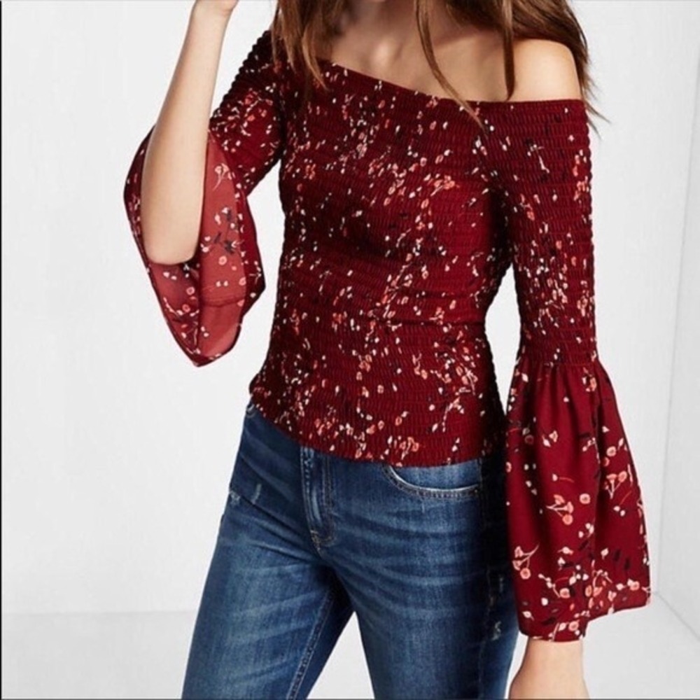 EXPRESS Dark Wine Floral Smocked Off Shoulder Bell‎ Sleeve Top EUC Small